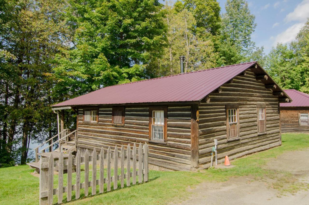 Mountain Lake Cottages Westmore Exterior foto